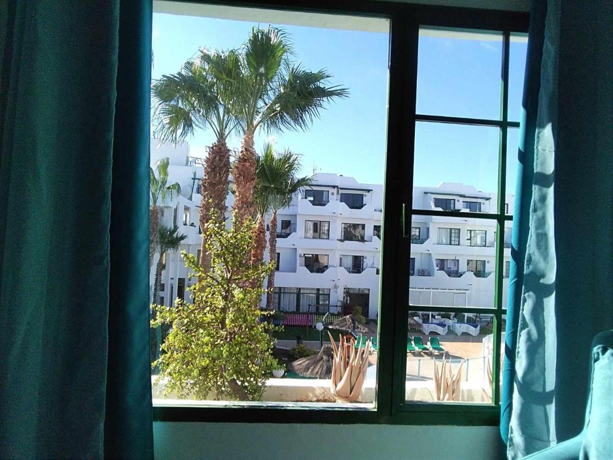 Lovely Apartment Mira With Pool Puerto del Carmen  Kültér fotó