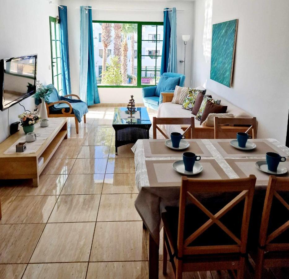 Lovely Apartment Mira With Pool Puerto del Carmen  Kültér fotó