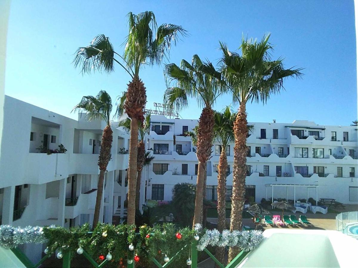 Lovely Apartment Mira With Pool Puerto del Carmen  Kültér fotó