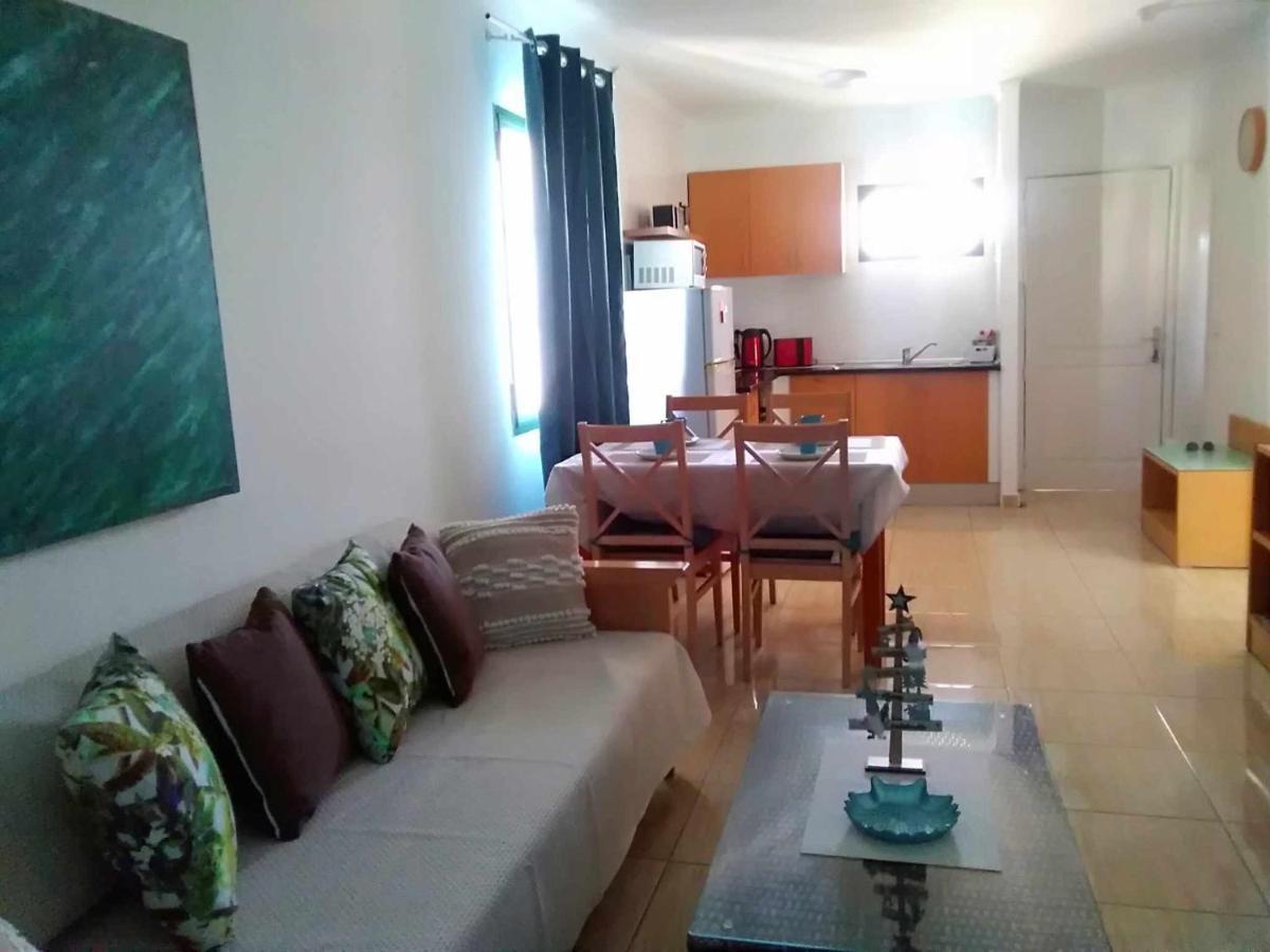 Lovely Apartment Mira With Pool Puerto del Carmen  Kültér fotó